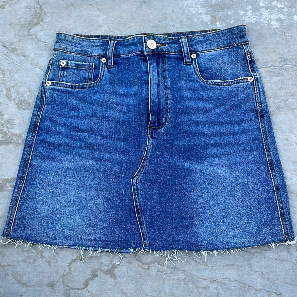 STS Blue Emily Stretch Denim Miniskirt Size 27 - Picture 1 of 4